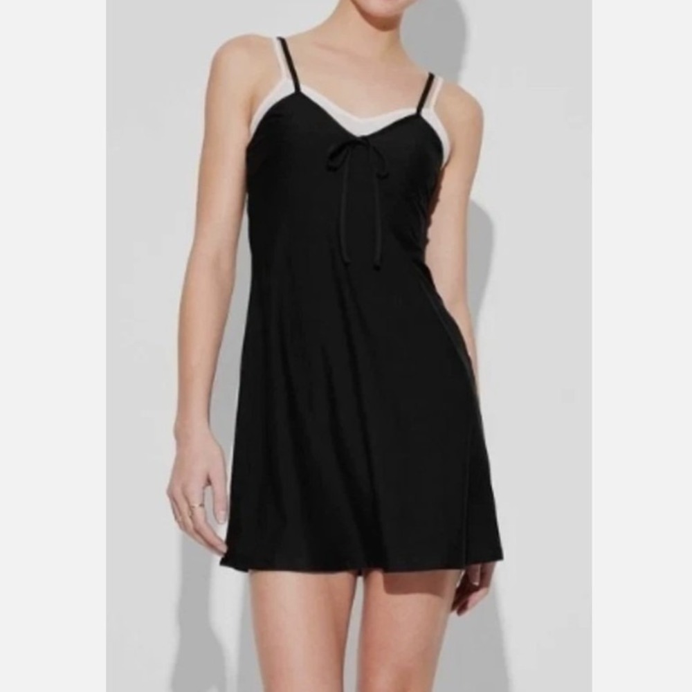 Wild Fable Women's Slip Dress Medium Black White Layered Mini Strap‎ New